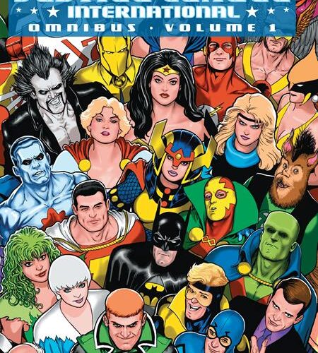 0417DC800 JUSTICE LEAGUE INTERNATIONAL OMNIBUS HC VOL 01