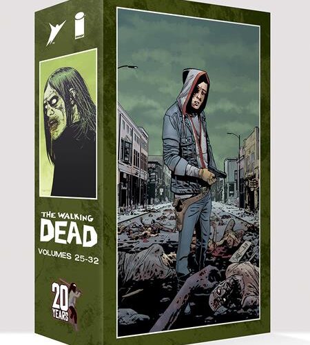0823IM331 WALKING DEAD 20TH ANNIVERSARY BOX SET #4