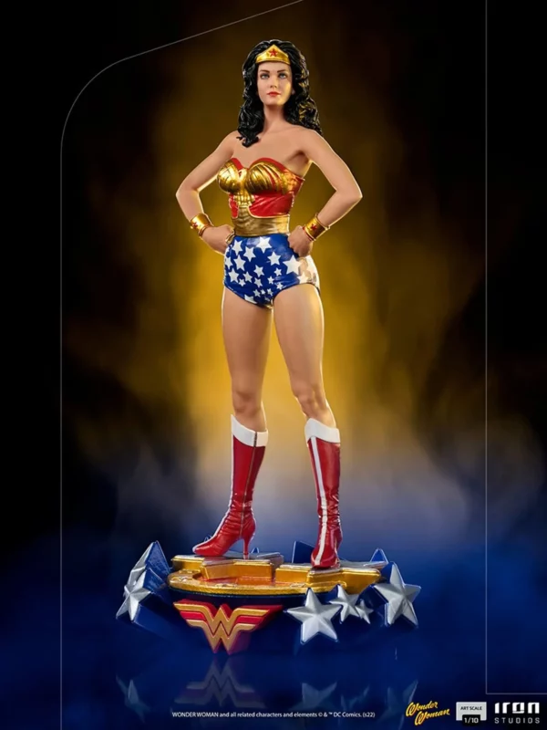 WONDER WOMAN - LYNDA CARTER ART SCALE 1/10 STATUE BY IRON STUDIOS