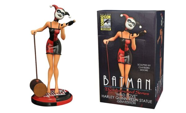 1madloveHarleyStatue SDCC 2016 BATMAN ANIMATED PREMIER COLLECTION “MAD LOVE” HARLEY QUINN GEM EDITION STATUE
