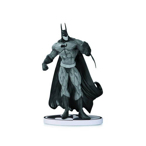 STK647815 BATMAN BLACK & WHITE STATUE BY BISLEY 2ND ED