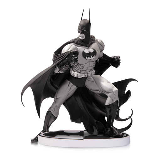 STK647816 BATMAN BLACK & WHITE STATUE BY SALE 2ND ED