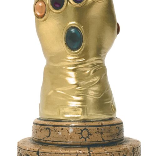 STL030388 MARVEL COMICS INFINITY GAUNTLET PX DESK MONUMENT