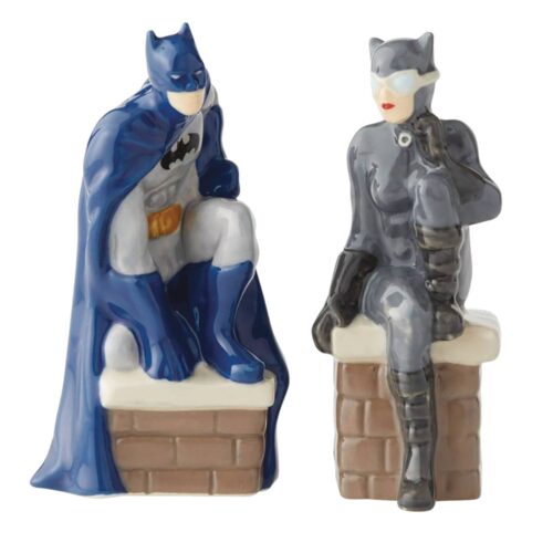 DC BATMAN AND CATWOMAN SALT & PEPPER SHAKER