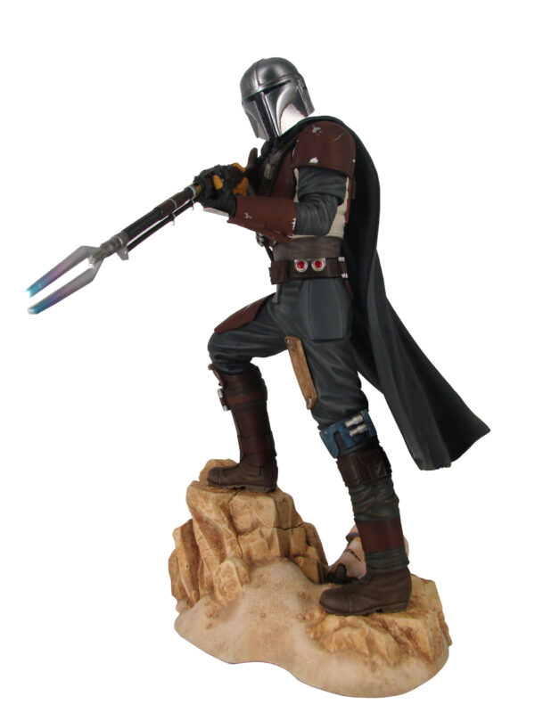 STAR WARS PREMIER COLLECTION THE MANDALORIAN MK1 STATUE