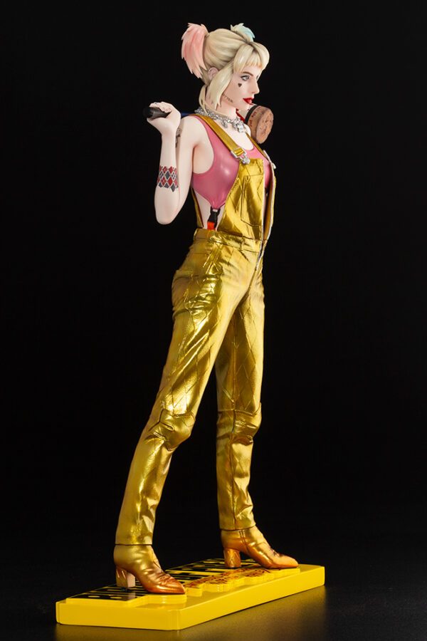 STL172172_2 BIRDS OF PREY HARLEY QUINN ARTFX STATUE