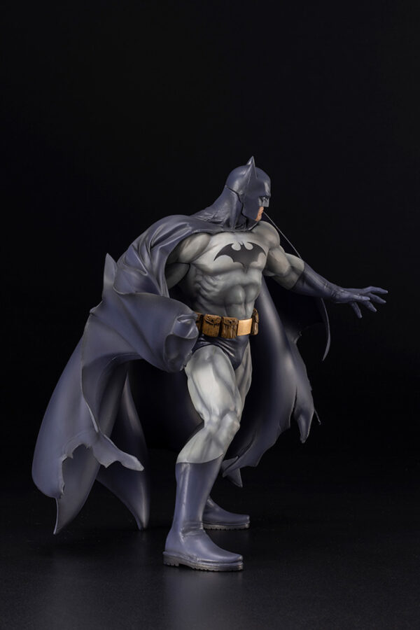 DC COMICS BATMAN HUSH RENEWAL PACKAGE ARTFX STATUE