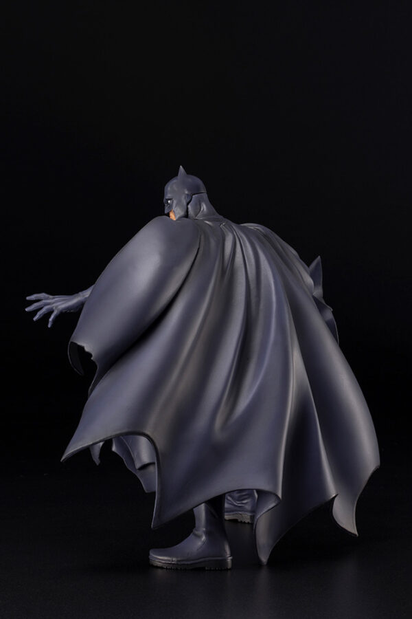 DC COMICS BATMAN HUSH RENEWAL PACKAGE ARTFX STATUE