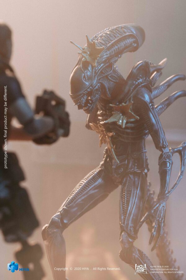 ALIENS BATTLE DAMAGE ALIEN WARRIOR PX 1/18 SCALE FIGURE