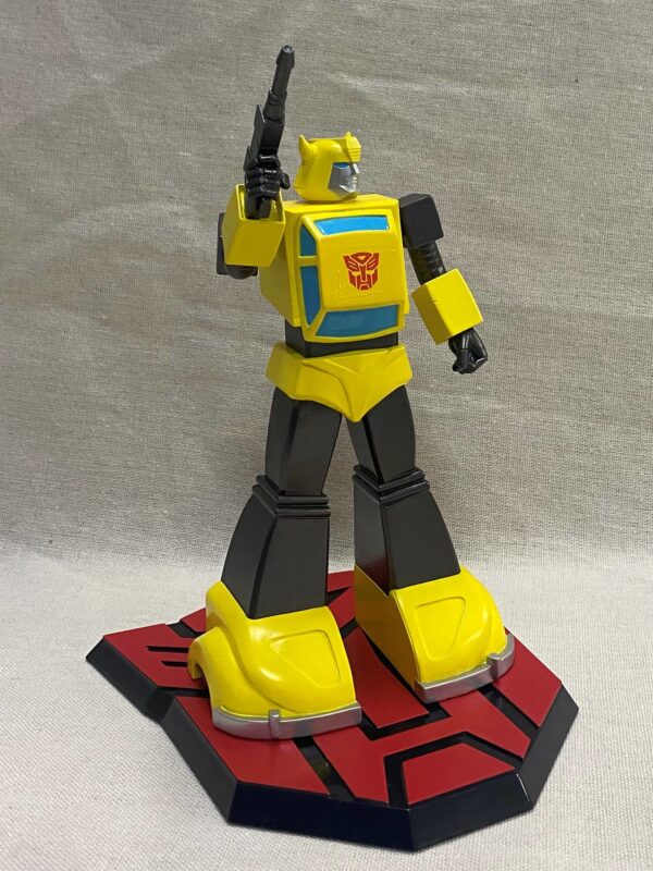 TRANSFORMERS BUMBLEBEE 9IN PVC STATUE