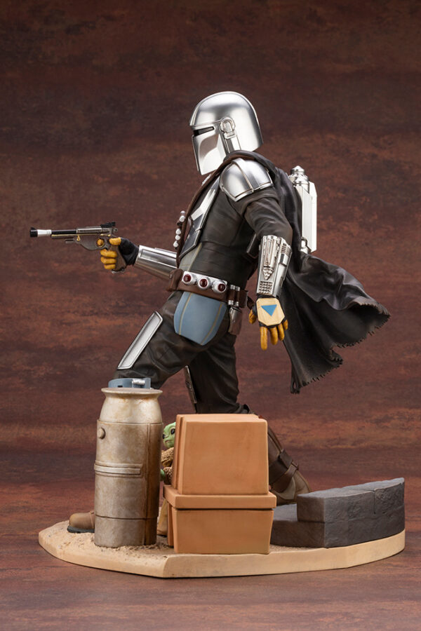 THE MANDALORIAN & THE CHILD ARTFX PVC STATUE