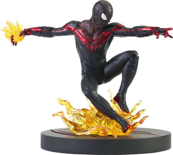 STL195235 MARVEL GALLERY PS5 MILES MORALES PVC STATUE