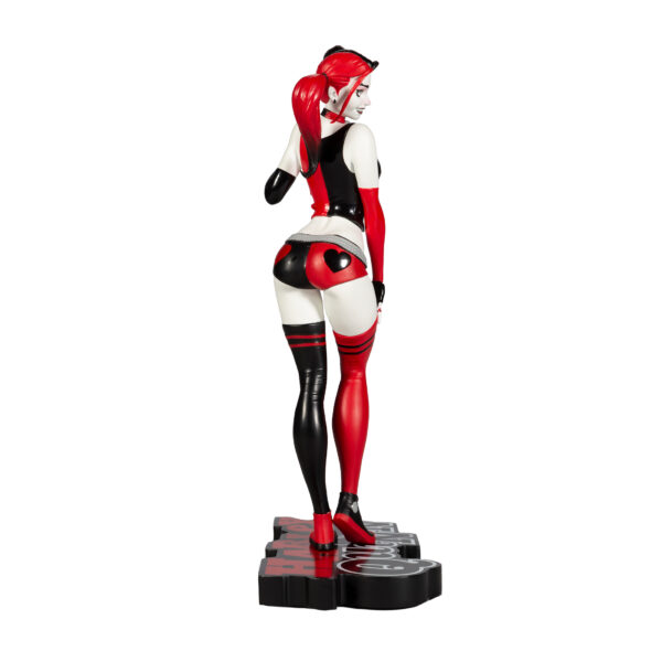 HARLEY QUINN RED WHITE & BLACK BY J SCOTT CAMPBELL STATUE