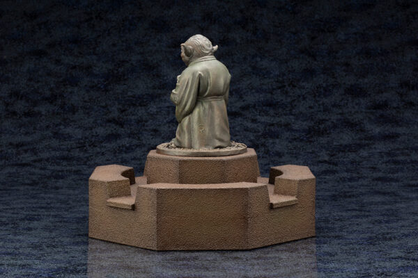 STAR WARS EMPIRE STRIKES BACK YODA FOUNTAIN COLD CAST STATUE