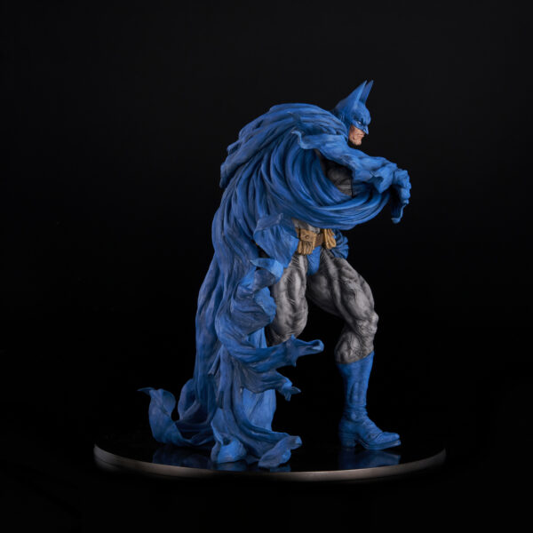 SOFBINAL DC BATMAN HEAVY BLUE VER PX 14IN VINYL FIGURE