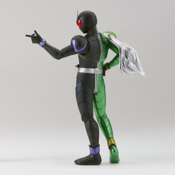 STL231967_1 KAMEN RIDER HEROS BRAVE KAMEN RIDER CYCLONE JOKER FIG B