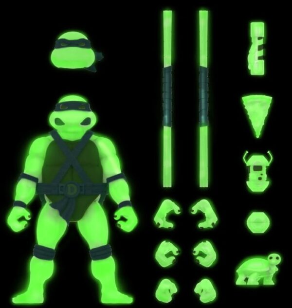 TMNT ULTIMATES DONATELLO MUTAGEN OOZE GLOW FIG