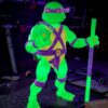 TMNT ULTIMATES DONATELLO MUTAGEN OOZE GLOW FIG
