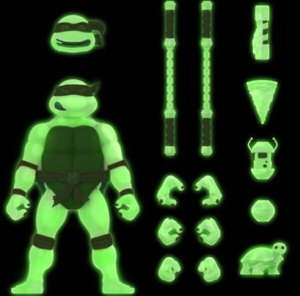 TMNT ULTIMATES MICHAELANGELO MUTAGEN OOZE GLOW FIG