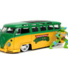STL259661_1-scaled HWR 1962 VW BUS W/TMNT LEONARDO FIG 1/24 DIE-CAST VEH