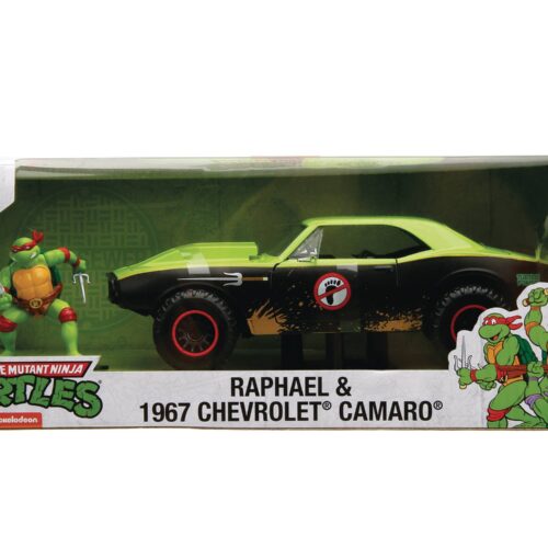 HWR 1967 CHEVY CAMARO W/TMNT RAPHAEL FIG 1/24 DIE-CAST VEH