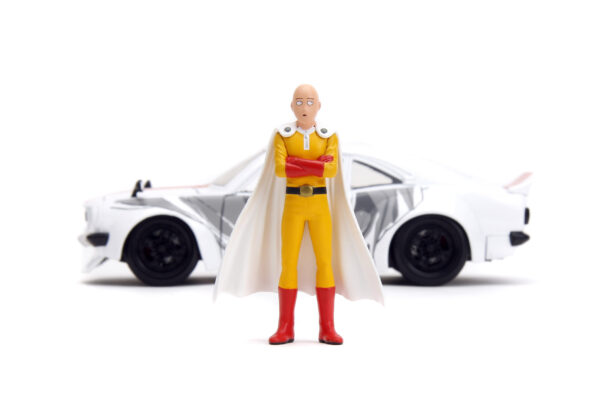 HWR ONE PUNCH MAN 74 MAZDA RX3 W/SAITAMA 1/24 DIE-CAST VEH