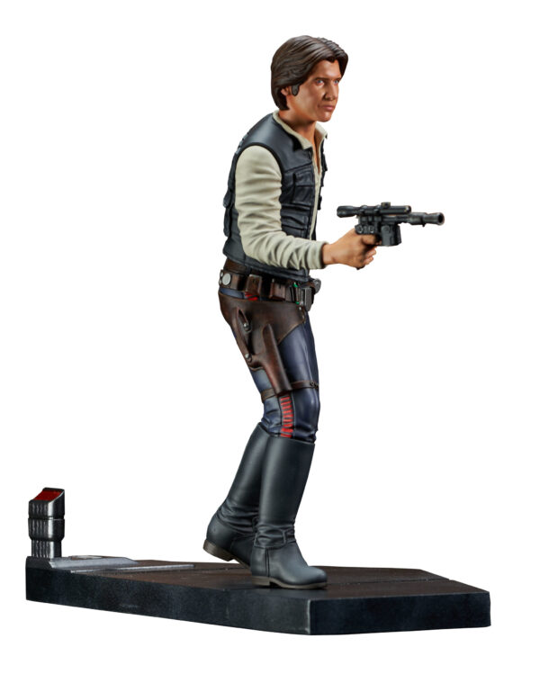 STAR WARS PREMIER COLLECTION A NEW HOPE HAN SOLO STATUE