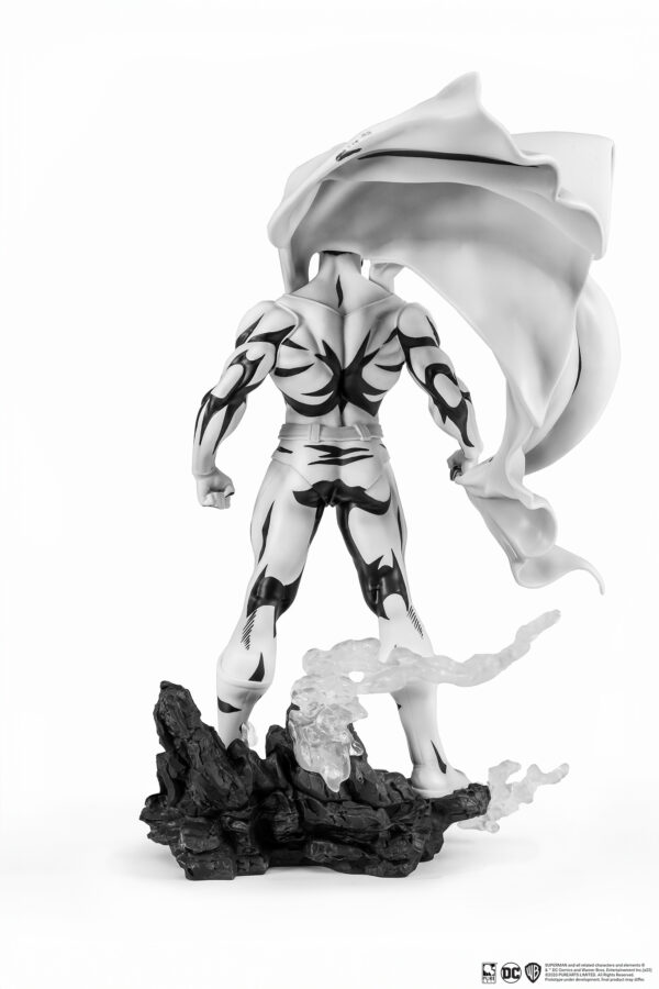 STL277967_3 SDCC 2024 DC HEROES SUPERMAN B&W PX PVC 1/8 STATUE