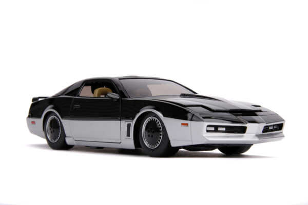 STL288721_3-scaled KNIGHT RIDER HWR K.A.R.R. W/ LIGHT 1/24 DIE-CAST VEH