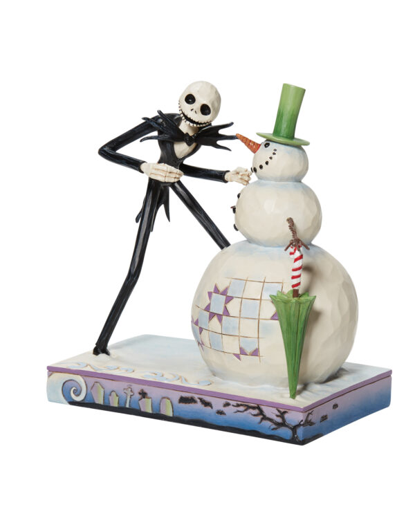 STL290427_4 NBX DISNEY TRADITIONS JACK DISCOVERS SNOWMAN FIG