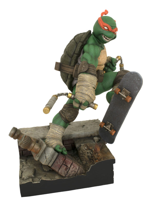 TMNT GALLERY DLX MICHELANGELO PVC STATUE