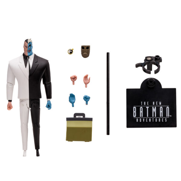 STL312761_7 DC NEW BATMAN ADV 6IN WV1 TWO-FACE AF