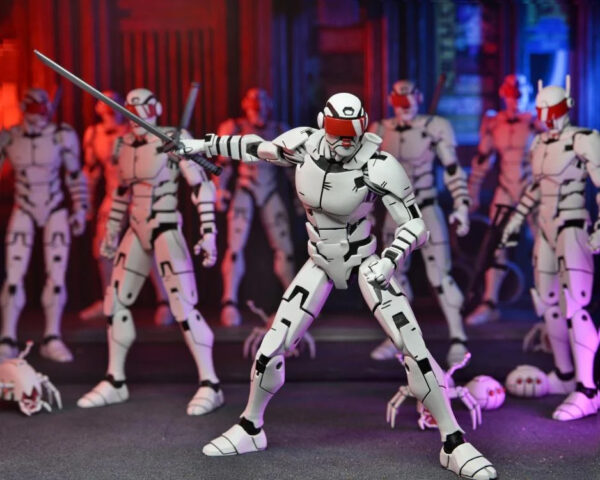 STL338017_2 TMNT THE LAST RONIN ULT ELITE SYNJA PATROL BOT 7IN AF