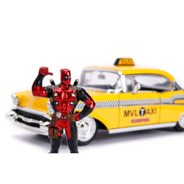 STL360717_1 HOLLYWOOD RIDES DEADPOOL TAXI 1/24 DIE-CAST VEHICLE