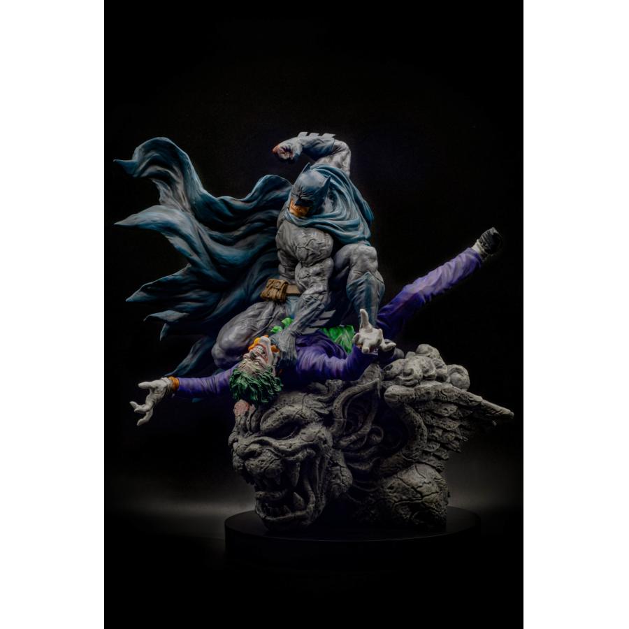 STL216637_2 DC BATMAN VS THE JOKER MASTER SERIES POLYSTONE STATUE