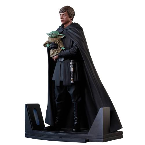 STL222275 STAR WARS PREMIER COLLECTION MANDALORIAN LUKE & GROGU STATUE