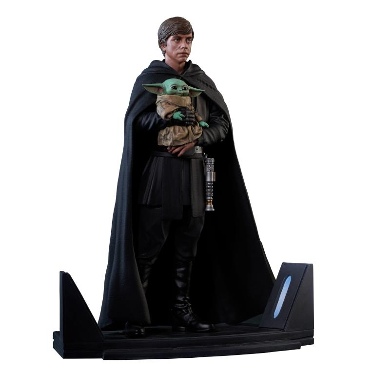 STL222275_1 STAR WARS PREMIER COLLECTION MANDALORIAN LUKE & GROGU STATUE