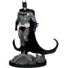 71ku8+EKOvL._AC_SL1500_ BATMAN BLACK & WHITE BY BJORN BARENDS 1:10 SCALE STATUE