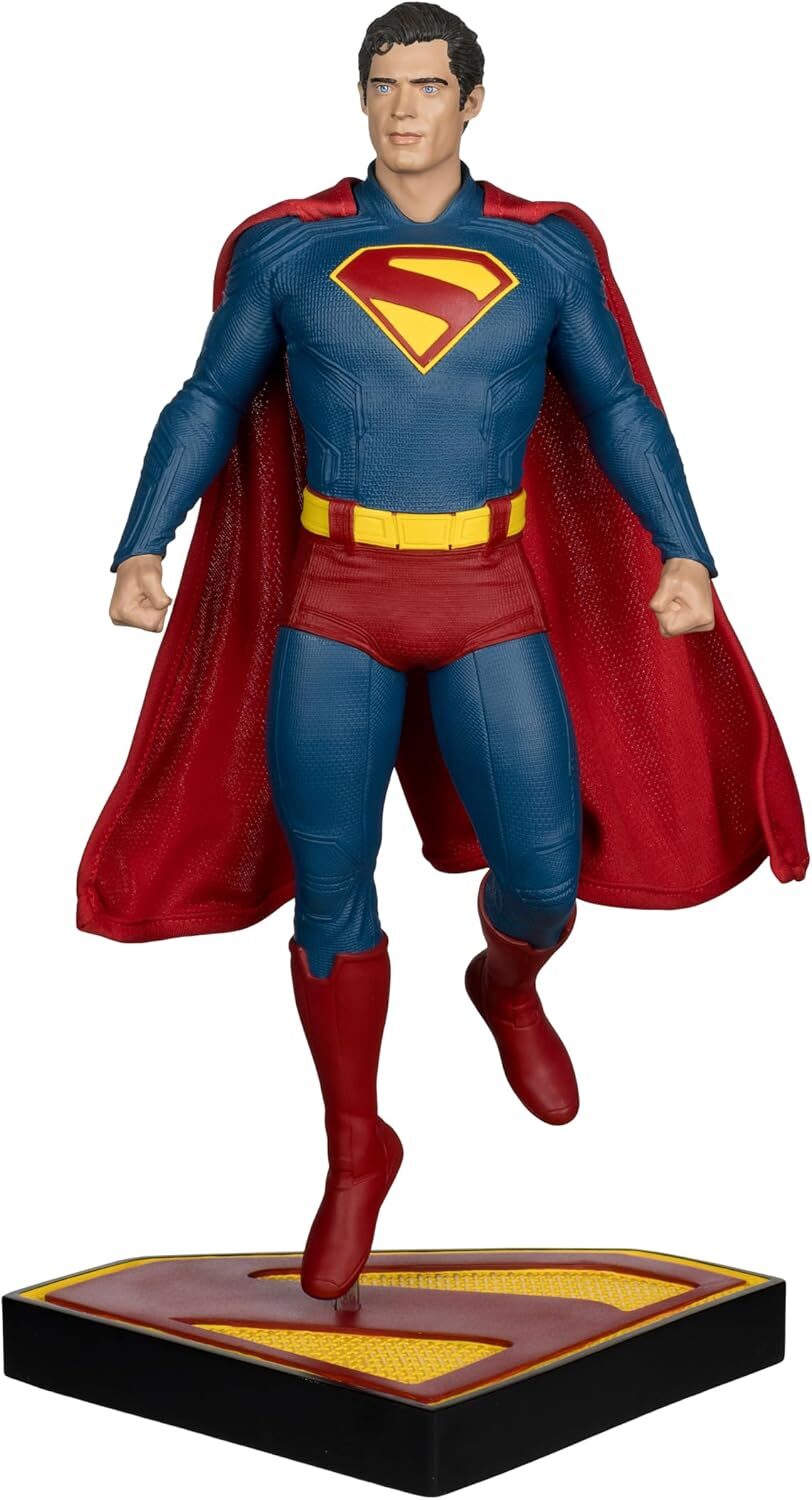 SUPERMAN MOVIE (2025) 1:6 SCALE RESIN STATUE